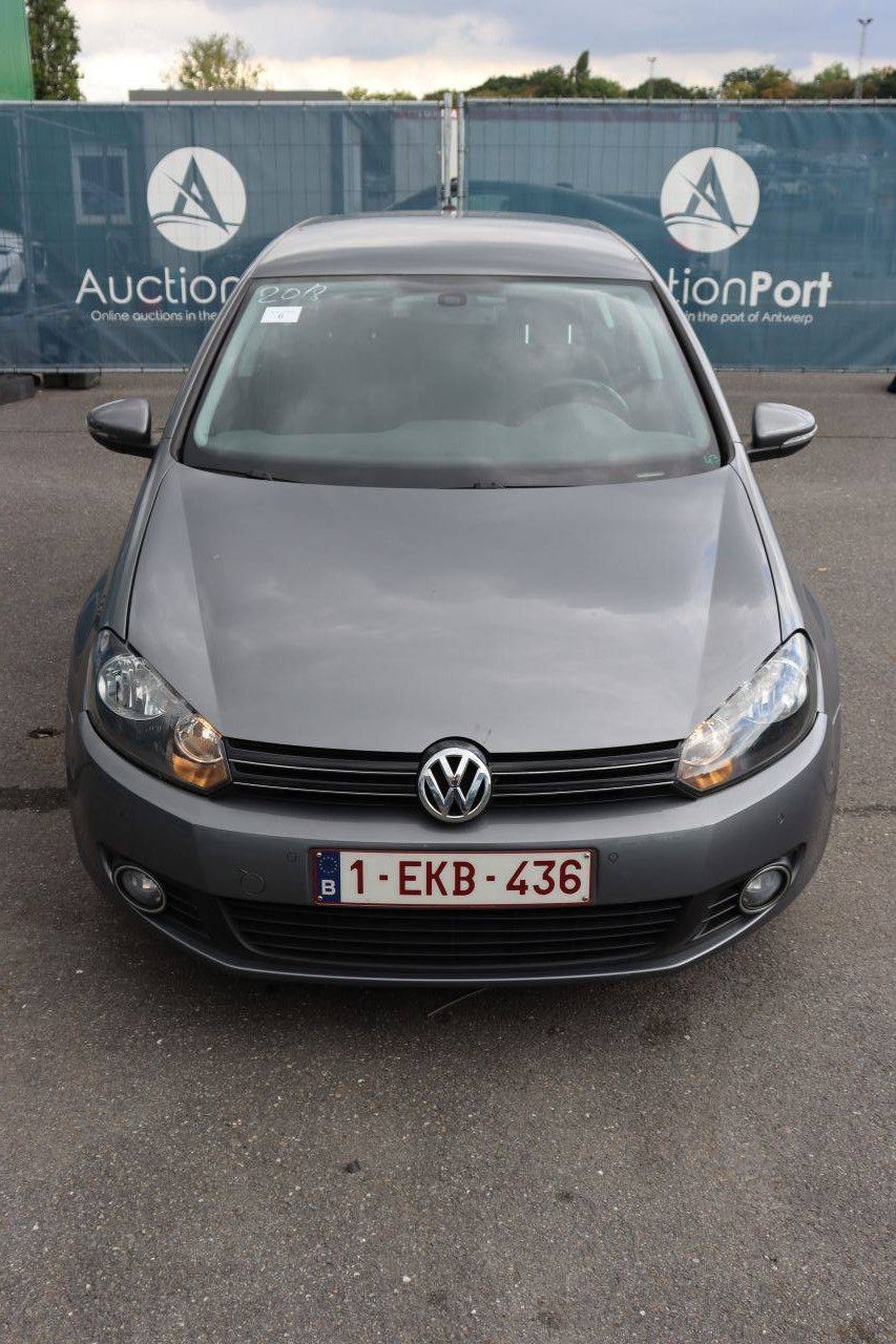 Pkw Volkswagen Golf Benzin 105 PS 2011 (Margin)