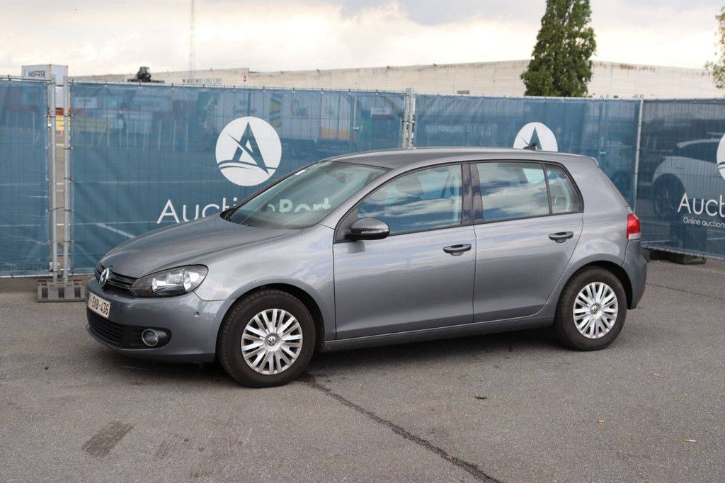 Pkw Volkswagen Golf Benzin 105 PS 2011 (Margin)
