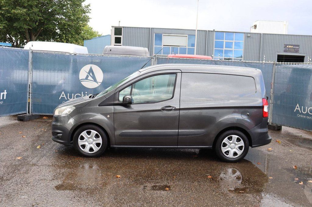 Ford Transit Courier Diesel 75hp Van 2015
