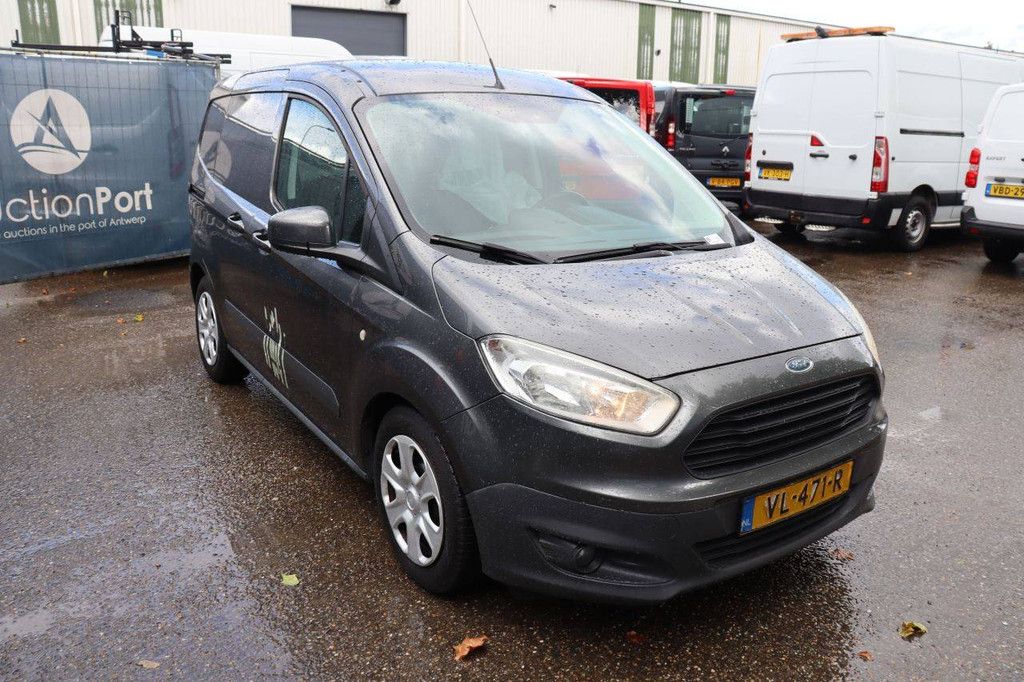 Ford Transit Courier Diesel 75hp Van 2015