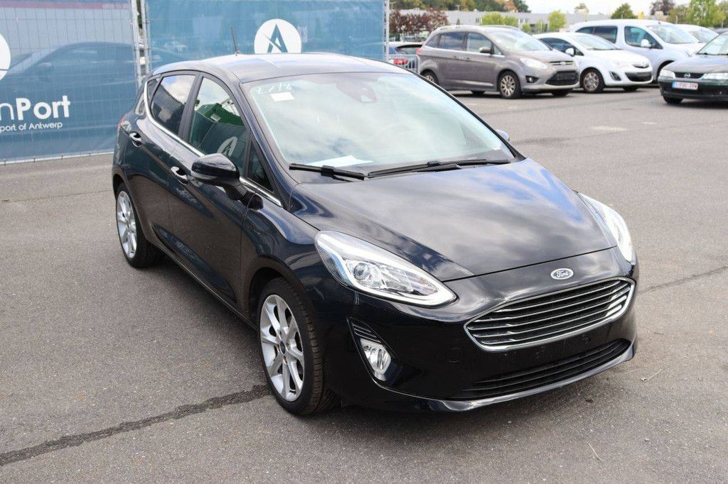 Passenger car Ford Fiesta Petrol 85hp 2019 (Margin)