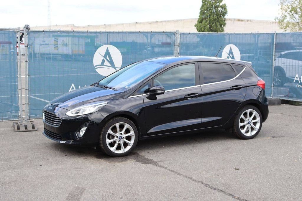 Passenger car Ford Fiesta Petrol 85hp 2019 (Margin)