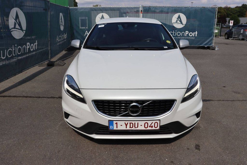 Pkw Volvo V40 Diesel 120 PS 2017 (Margin)