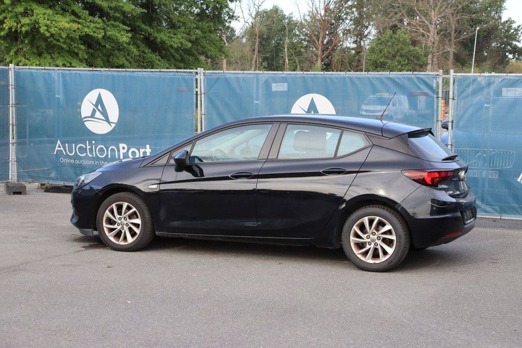 Pkw Opel Astra Benzin 110 PS 2020 (Marge)