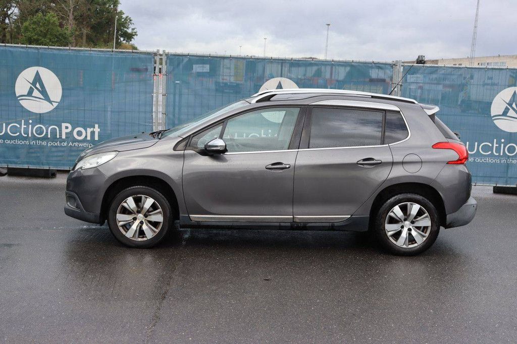 Passenger car Peugeot 2008 Petrol 110hp 2015 (Margin)