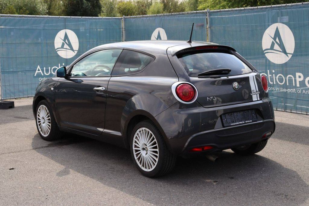 Pkw Alfa Romeo Mito Benzin 70 PS 2015 (Margin)