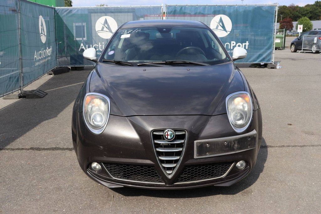 Pkw Alfa Romeo Mito Benzin 70 PS 2015 (Margin)