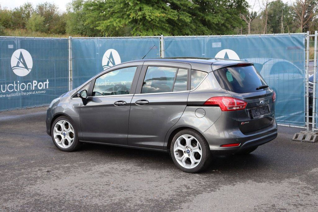 Passenger car Ford B-Max Petrol 125hp 2015 (Margin)