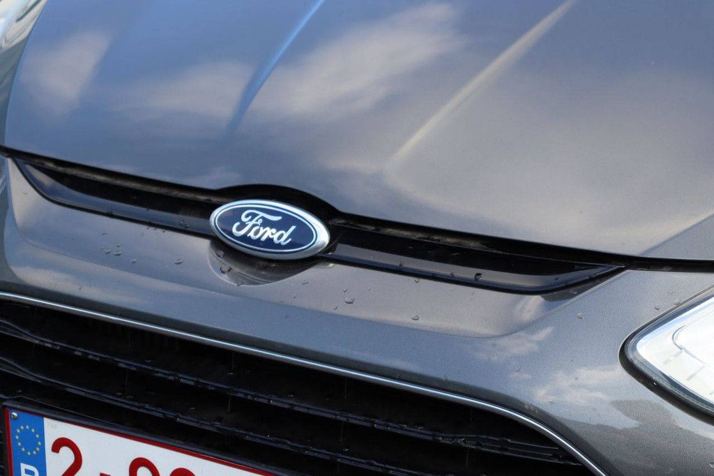 Passenger car Ford B-Max Petrol 125hp 2015 (Margin)