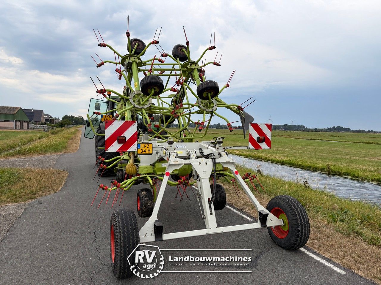 Claas Volto 1320T schudder (bod gevraagd!)