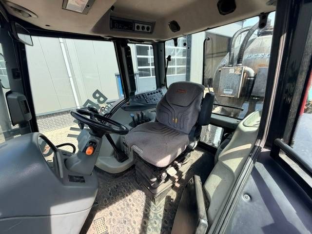 Valtra N121 Hitech, 50 KM, Geveerd, Fronthef