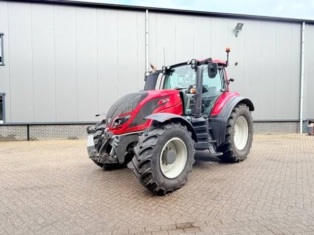 Valtra T144 Hitech, 2018, 3.495 uur!