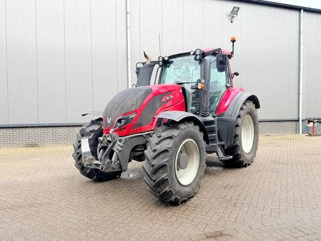 Valtra T144 Hitech, 2018, 3.495 uur!