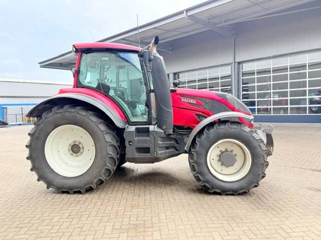 Valtra T144 Hitech, 2018, 3.495 uur!