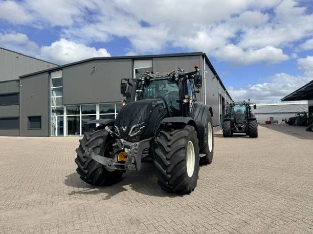 Valtra T235 Direct Smart Touch, 435 uur!