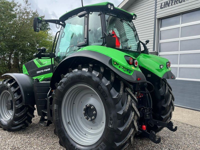 Deutz-Fahr Agrotron 6215 TTV Med frontlift