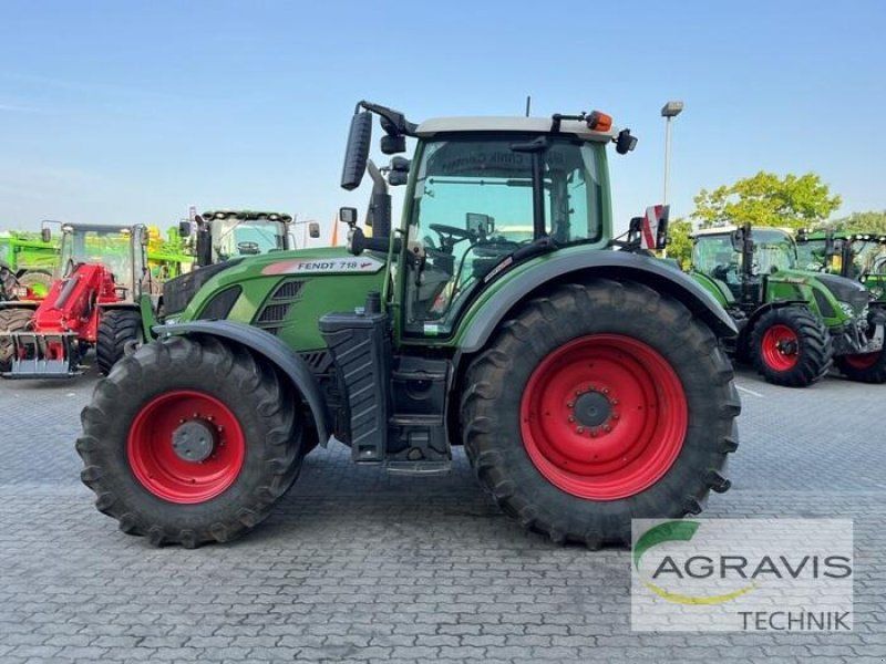 Fendt 718 VARIO S4 Profi Plus