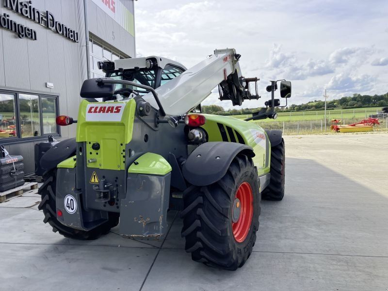 Claas SCORPION 7044