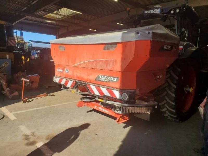 Kuhn AXIS 40.2 MEMC W
