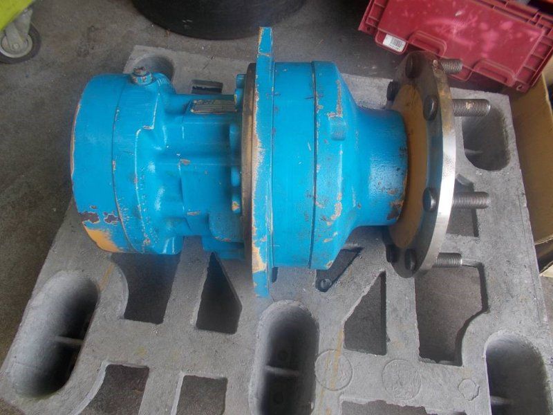 Poclain Radmotor von Berthoud Boxer 3000 Spritze