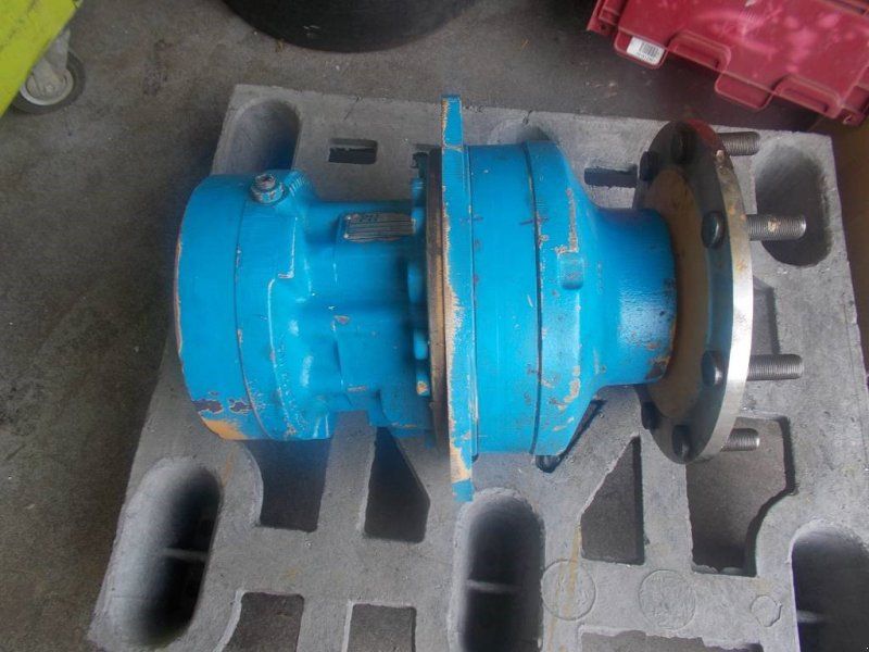 Poclain Radmotor von Berthoud Boxer 3000 Spritze