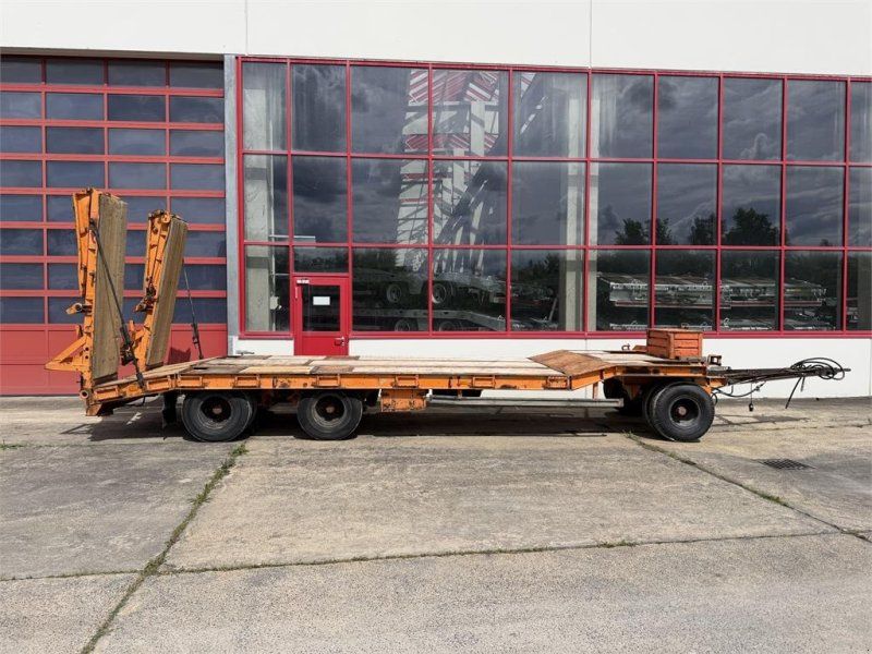 Goldhofer TUE 3-2480 3 Achs Tieflader