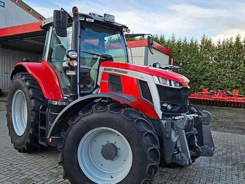 Massey Ferguson 6s.145 dyna-6