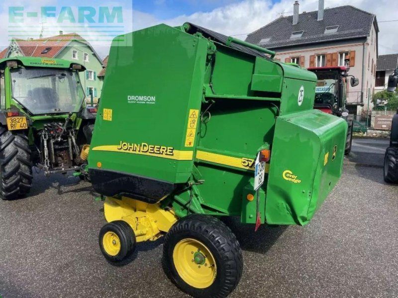 John Deere 572