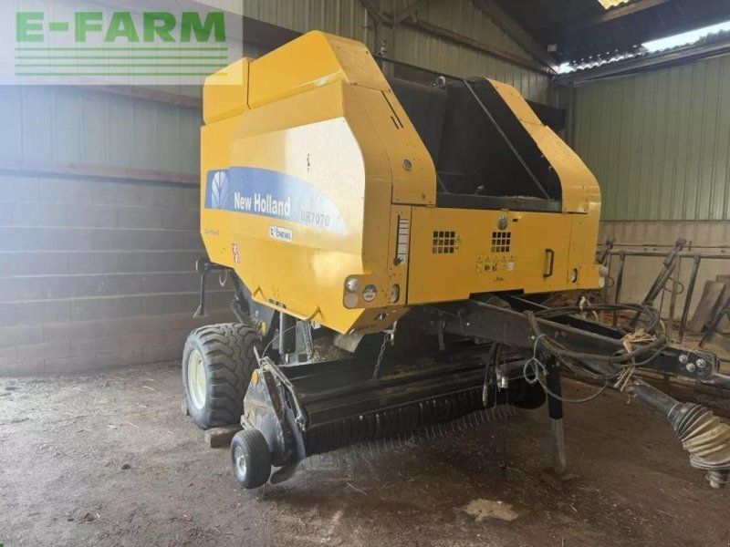 New Holland br 7070