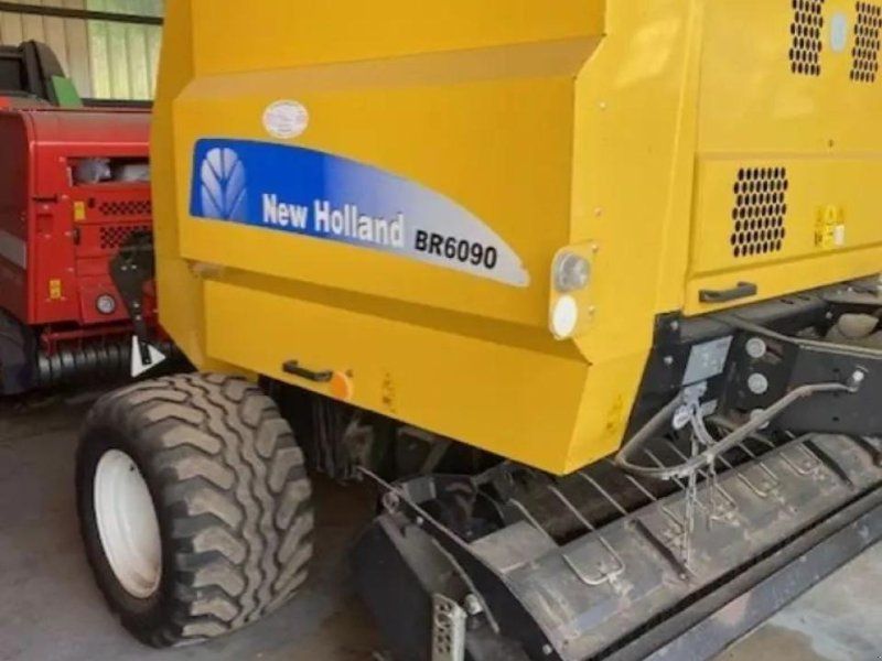 New Holland br6090