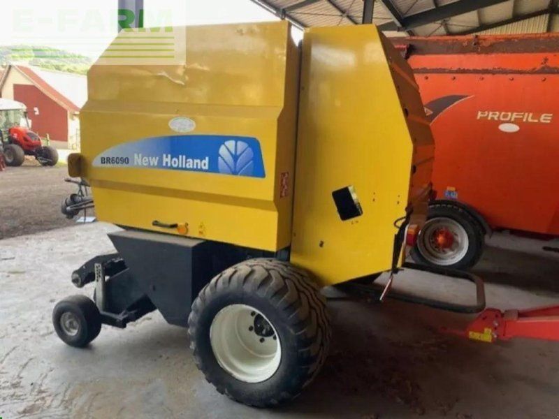 New Holland br6090