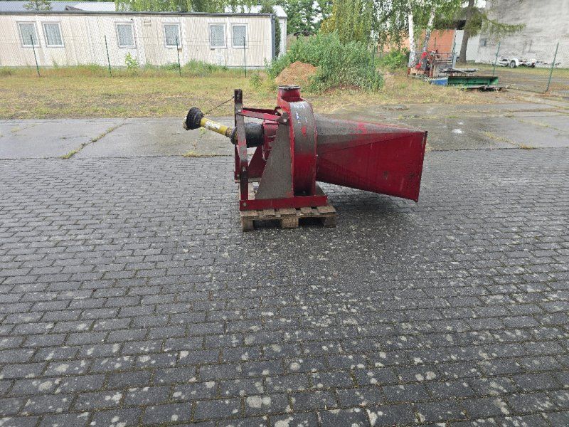 AGERKOSV Strohmühle AM 220 T
