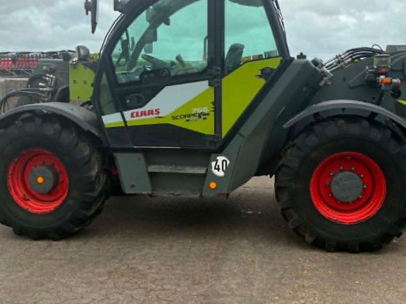 Claas SCORPION 756 Varipower