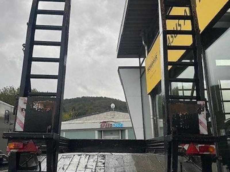 Hoffmann Baumaschinentransporter Anhänger 10t. Tandem NEUER BODEN