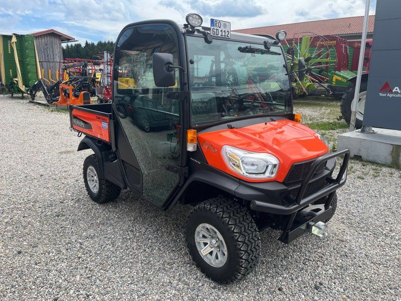 Kubota RTVX-1110