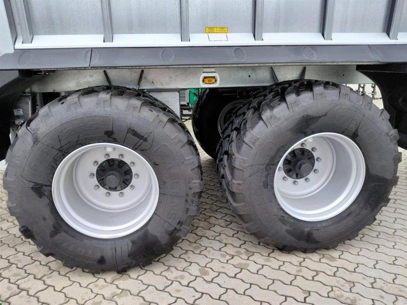 Fliegl ASW Taurus 271