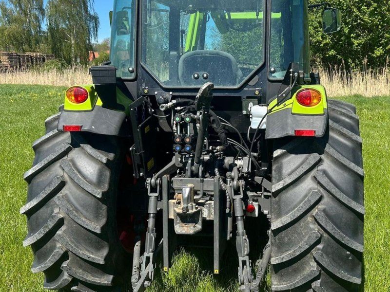 Claas Elios 210 Advanced