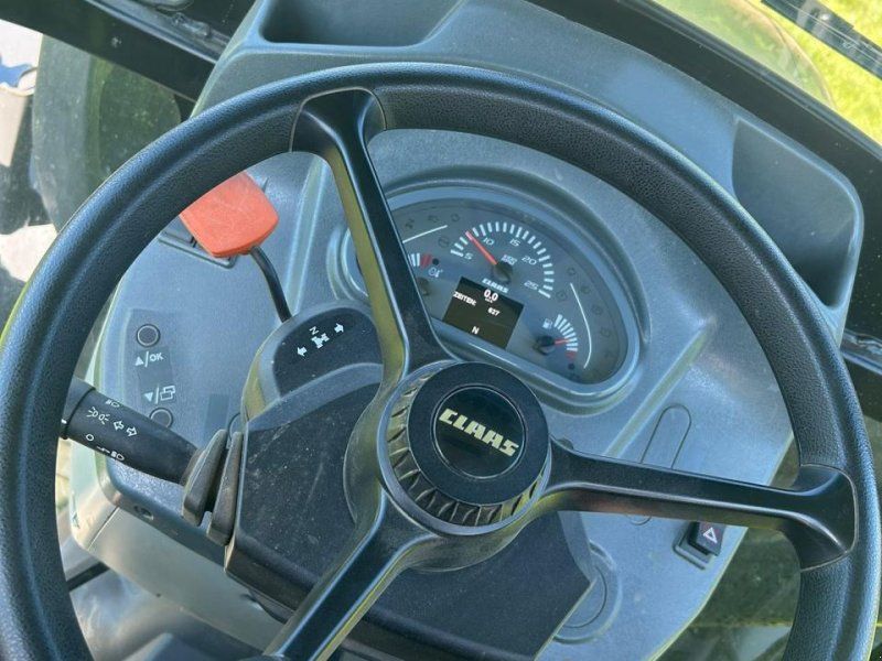 Claas Elios 210 Advanced