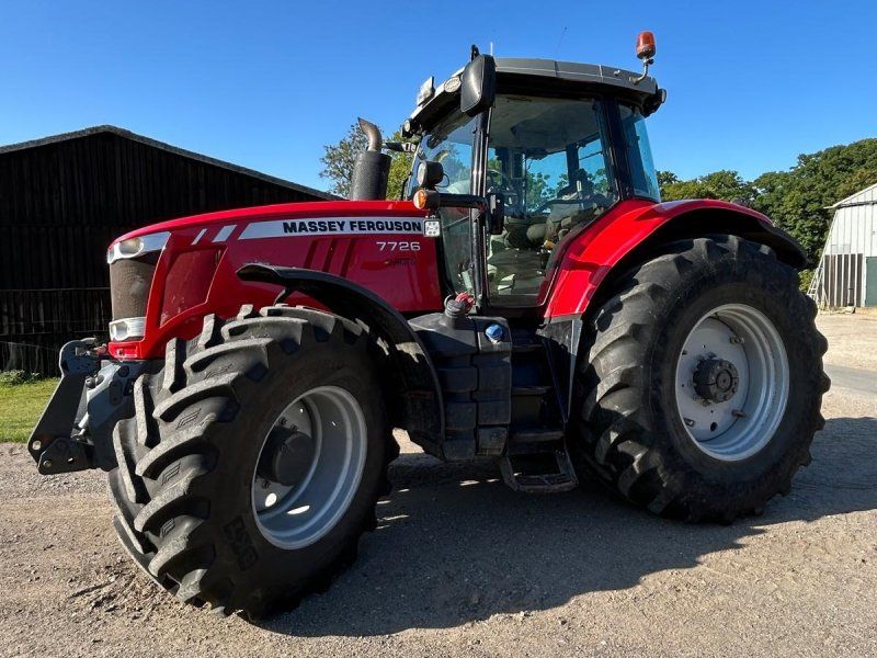 Massey Ferguson 7726 Dyna-6