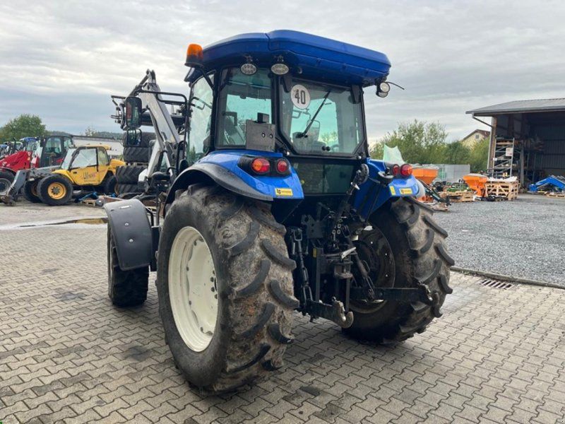 New Holland TD 5.85