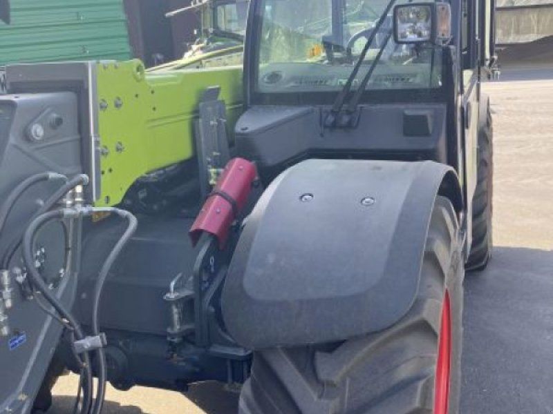 Claas SCORPION 738 VARIPOWER 2