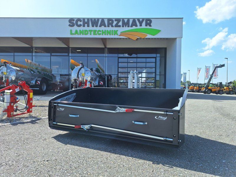 Fliegl AgroCenter Heckschel G2000mm