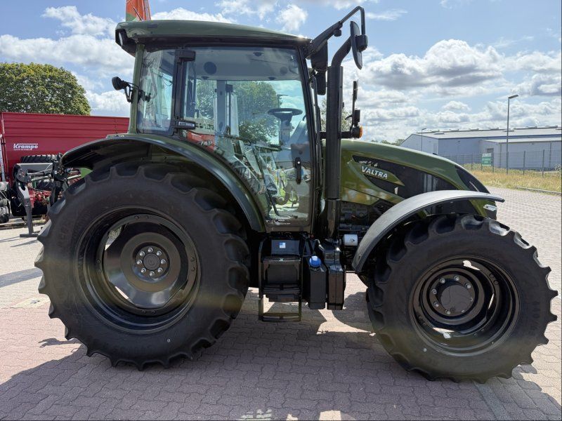 Valtra A 115