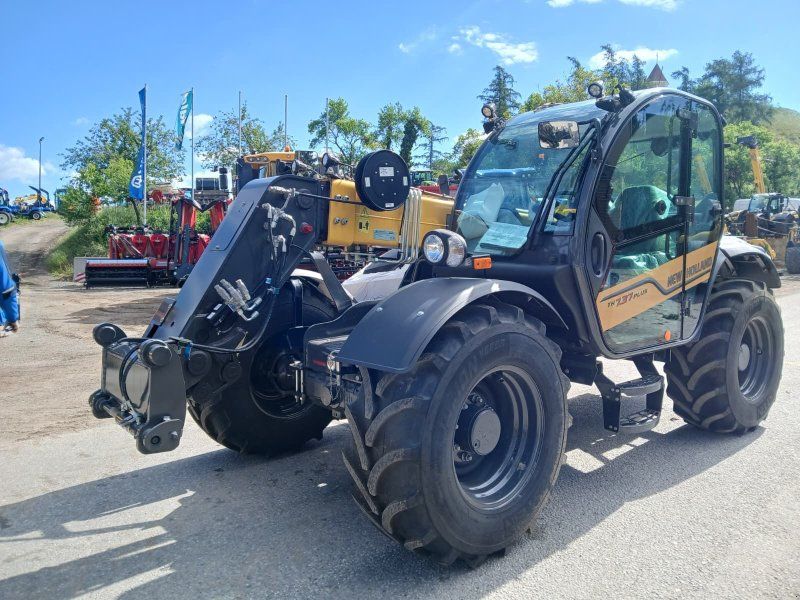New Holland TH 7.37