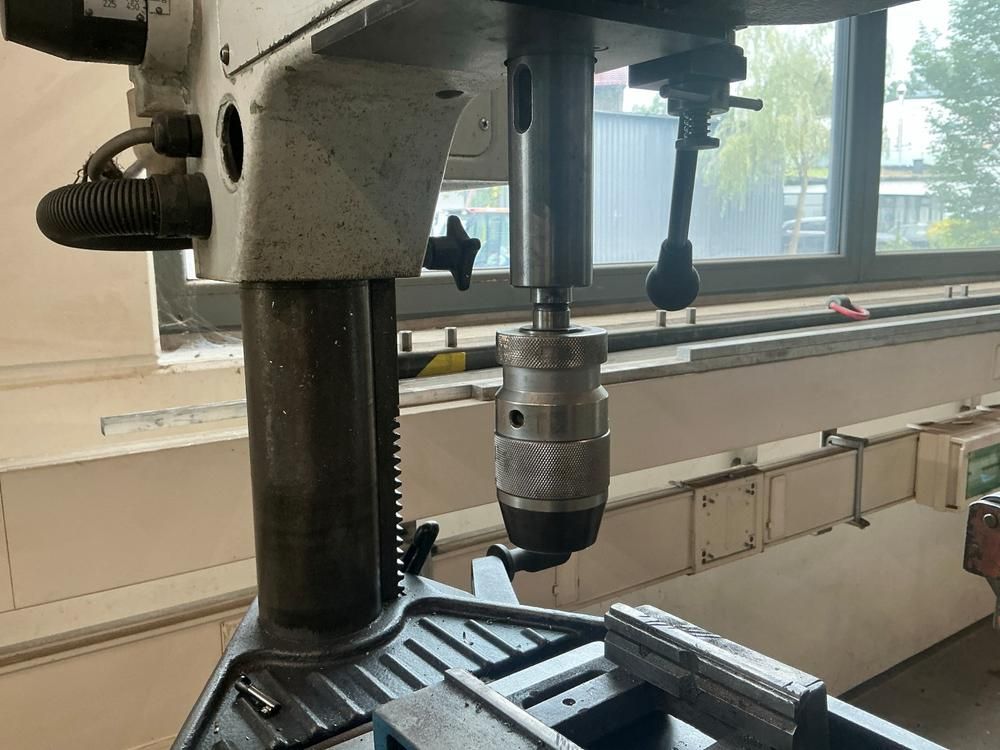 Alzmetall AX2/S Säulenbohrmaschine