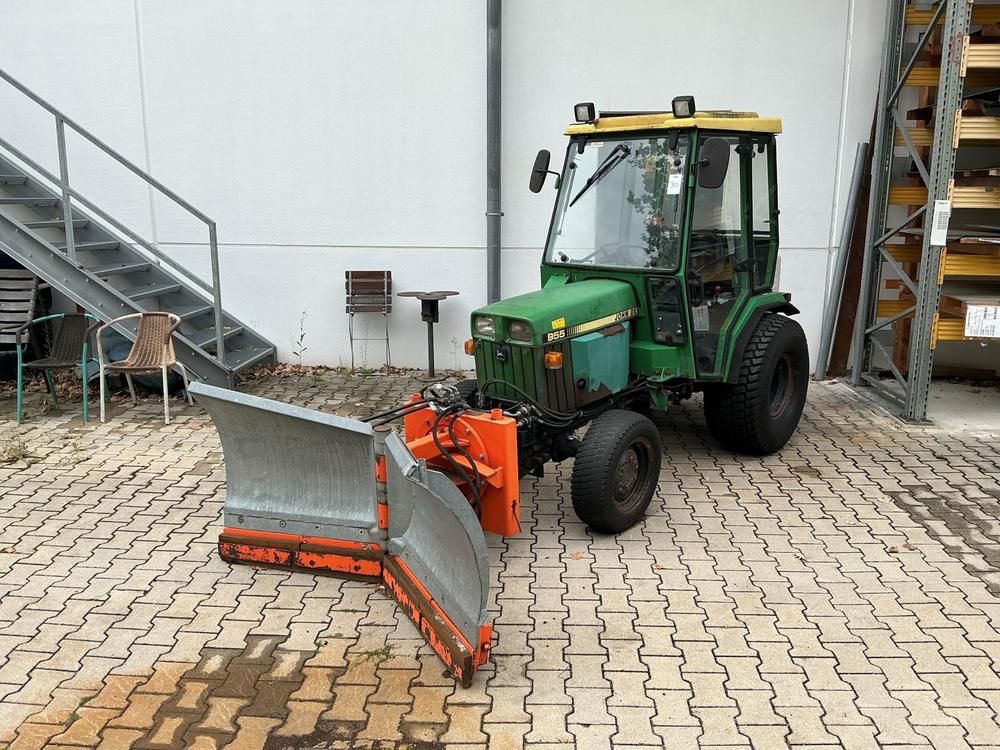 John Deere 955 Tractor