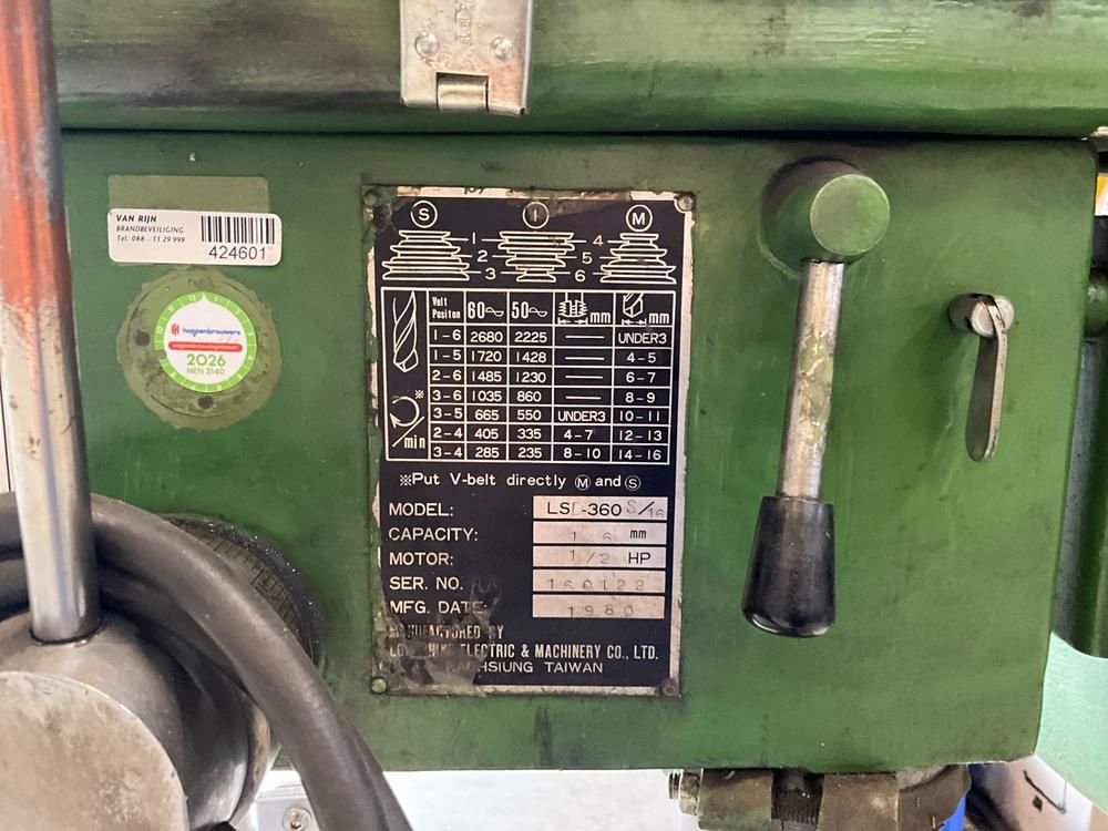 1980 Long Shing LSD-360 Column Drill Press