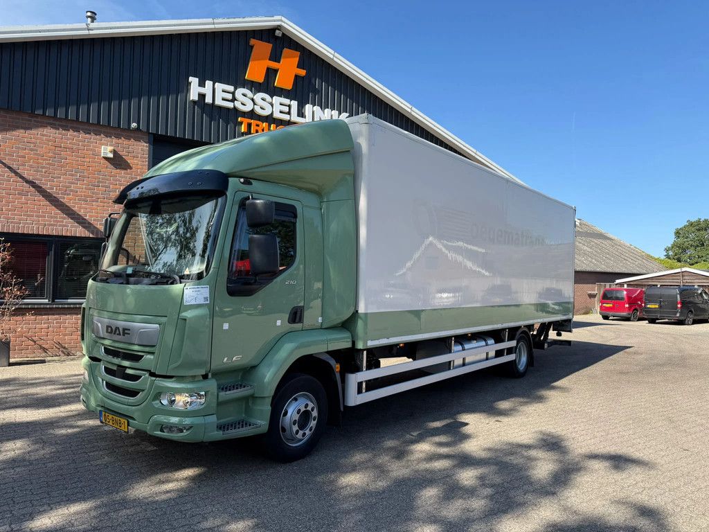 DAF LF 210 8.1M Koffer 2.5T LBW ACC Airco Zijdeur NL truck
