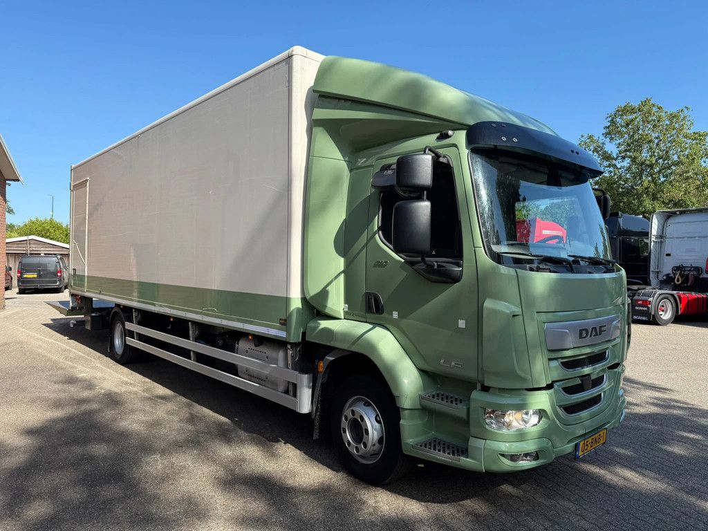 DAF LF 210 8.1M Koffer 2.5T LBW ACC Airco Zijdeur NL truck