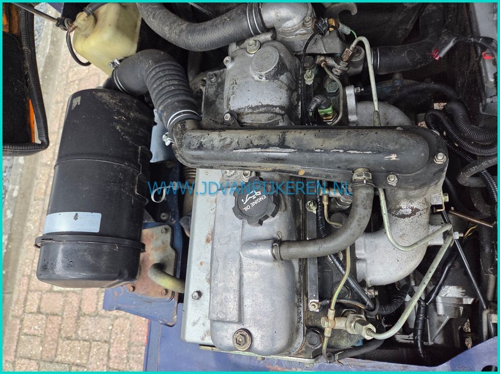 Toyota 02-5FD15 1.5t diesel compact + 3x hydrauliek